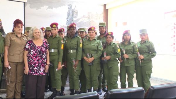 Encuentro de la FMC con jóvenes que cumplen el SMVF